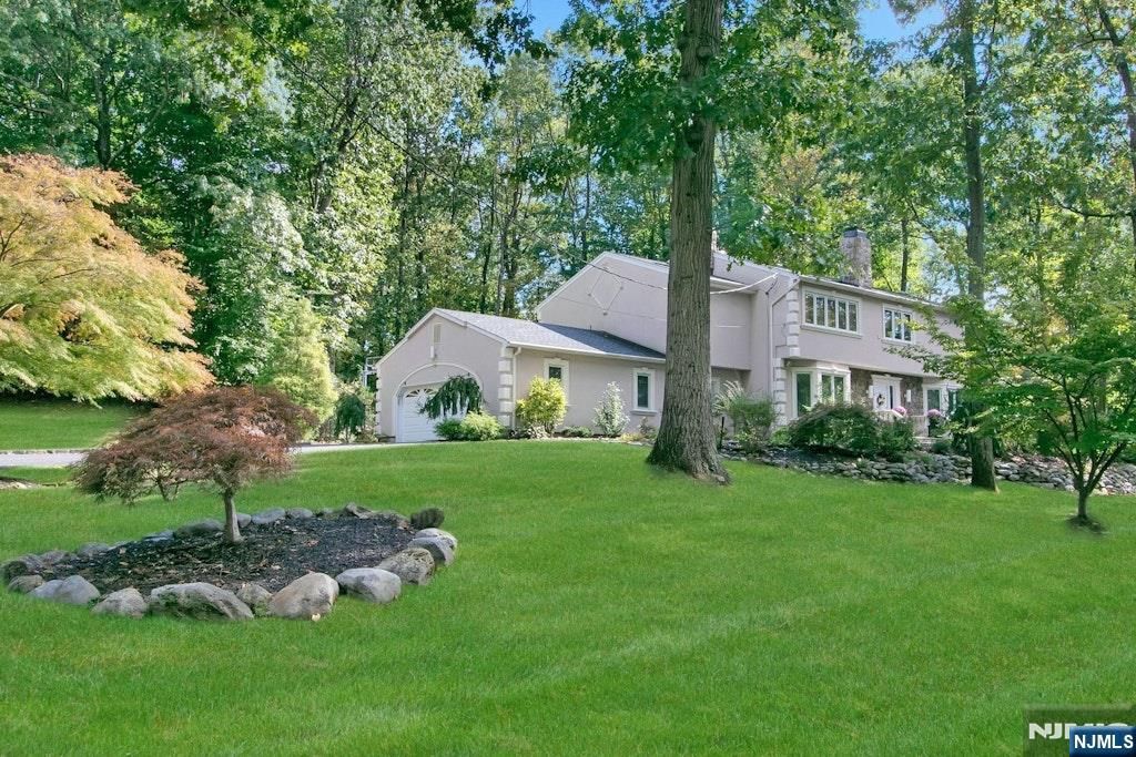 Photo of 17 Sycamore Drive, Woodcliff Lake, NJ 07677 (MLS # 26008925)