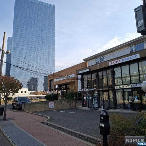 1636 Palisade Avenue Fort Lee NJ 07024