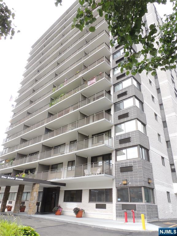 235 Prospect Avenue 12G