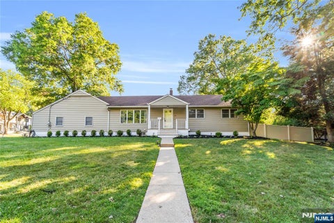 Photo of 68 Bluefield Avenue, Harrington Park, NJ 07640 (MLS # 26025849)