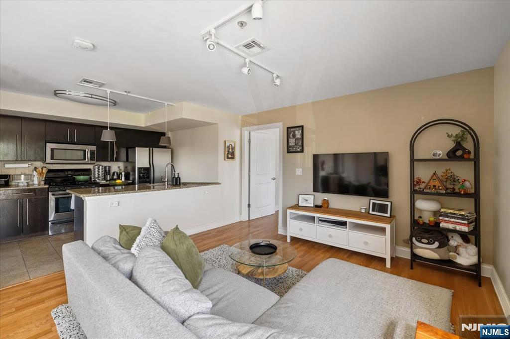 125 70th Street 3H