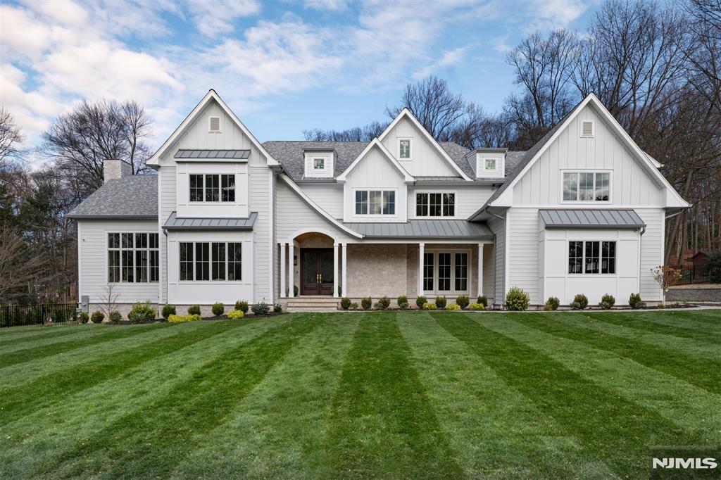 121 Jacquelin Avenue