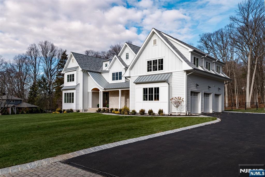 121 Jacquelin Avenue