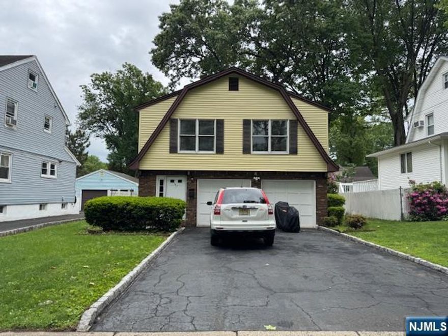 Welcome to this large and Bright Three-Bedroom Unit on the 2nd floor. Featuring an oversized living room, dining area, and a Modern eat-in kitchen with plenty of cabinet storage. Three spacious bedrooms, with the primary bedroom having an outdoor deck attached. The unit comes with 2 off-street parking spaces. Sorry, no pets allowed. Excellent Credit and proof of income are required. Close to parks and schools.