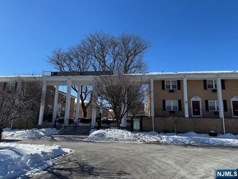 725 Joralemon Street 86 Belleville NJ 07109