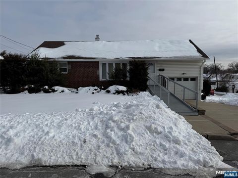 35 18th Avenue Elmwood Park NJ 07407