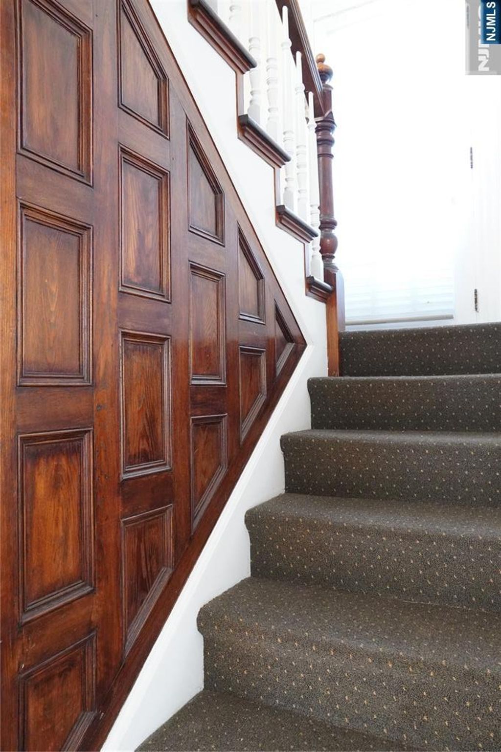 Photo of 89 Rea Avenue, Midland Park, NJ 07432 (MLS # 25043975)