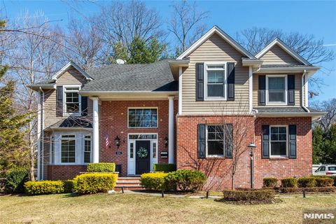 534 Hughes Street Northvale NJ 07647