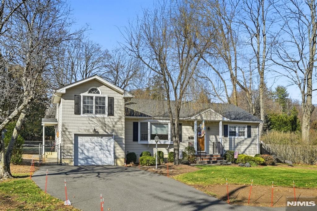 Photo of 49 Mill Road, Park Ridge, NJ 07656 (MLS # 25043011)