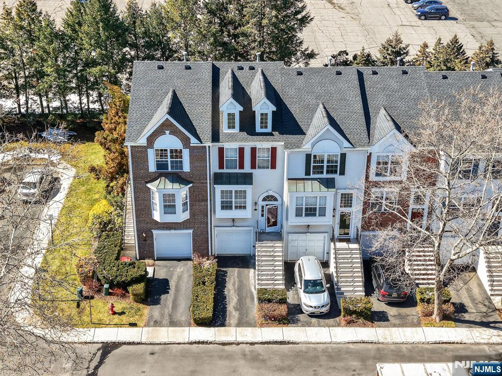 215 Barringer Drive 2088