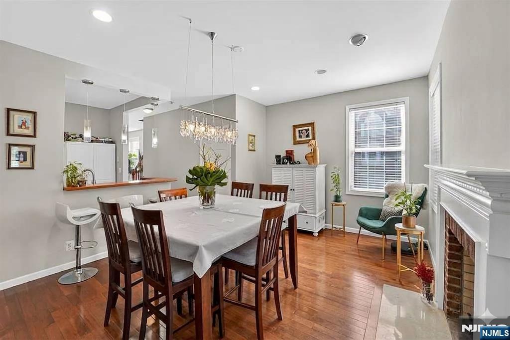 215 Barringer Drive 2088