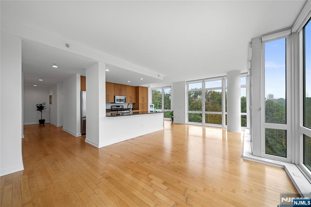 800 12th Street 302