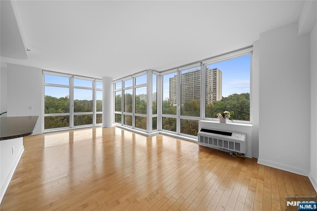 800 12th Street 302