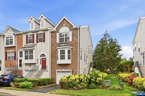 Photo of 216 Barringer DR, Nutley, NJ 07110 (MLS # 26019737)