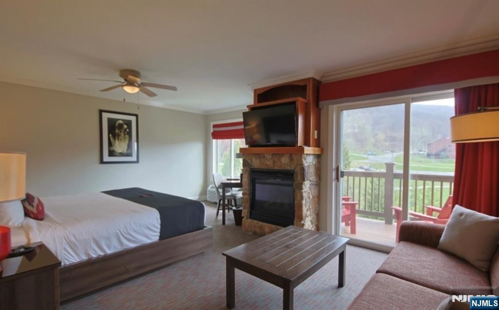 2 Chamonix Drive 427