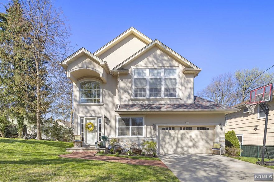 Immaculate! Stunning six year young colonial built brand new in 2016! First floor boasts magnificent two story entry foyer, formal dining room with bay window, family room with gas fireplace open to gorgeous chef's kitchen with modern white cabinetry/granite countertops/SS appl and breakfast bar overlooking sliders to paver patio and yard. Spectacular second floor primary suite features oversized triple window allowing for fabulous natural light, vaulted ceiling and double barn door to a luxurious en suite full bathroom. Three additional second floor bedrooms and second full bathroom complete the second level. Beautiful finishing details throughout including oak flooring with chestnut trim on first floor, paneled wainscoting and crown molding in foyer and dining room, spacious second floor landing, and true quality craftsmanship. Attached two-car garage, 2-zone HVAC. Convenient and lovely location on quiet dead end street that abuts nature preserve!