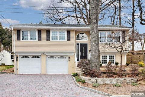 685 Center Avenue Westwood NJ 07675