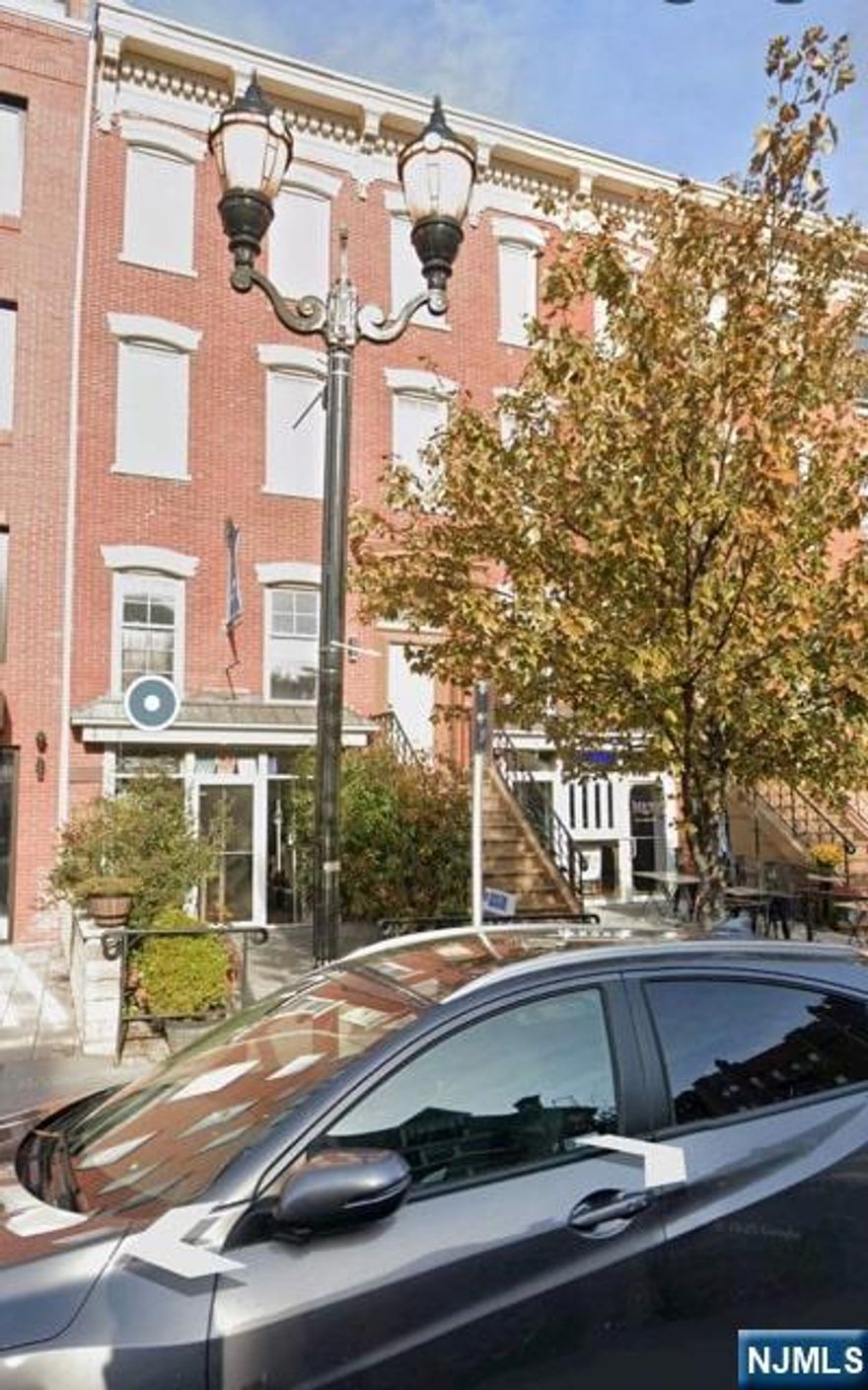 This is a short sale subject to 3rd party approval. There is a required seasoning period of 5 business days- no offers will be reviewed until after 5pm of the 5thÂ day. Home is being sold in AS-IS-WHERE-IS condition with no warranties expressed or implied. Inspections are for informational purposes only. There is a 5% or $10,000.00 (whichever is greater) Short Sale Fee paid by the Buyer. Buyer will be responsible for all FHA, VA or lender repairs needed for financing, if required. Please note that if the town requires a certificate of occupancy, this will be the buyerâ€™s responsibility. 618 sqft, living room kitchen combo. 1 bath and 1 bedroom. 21 total units, 19 residential 2 commercial. HOA $309/month - includes water, garbage/recycling, main areas maintenance and cleaning.