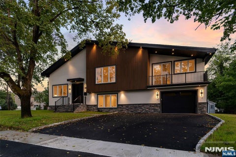 Photo of 62 Asmus Road, Closter, NJ 07624 (MLS # 26038102)