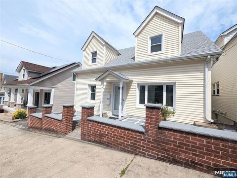 Photo of 33 Sampson St #1, Garfield, NJ 07026 (MLS # 26003493)