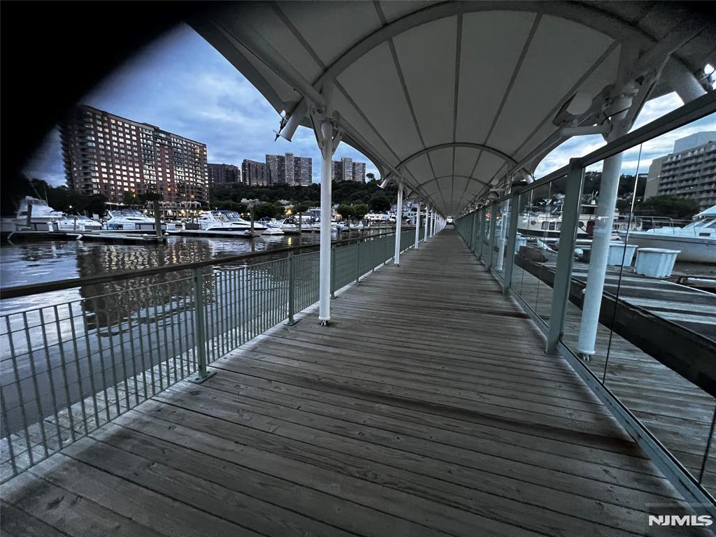 423 Walker Street B5