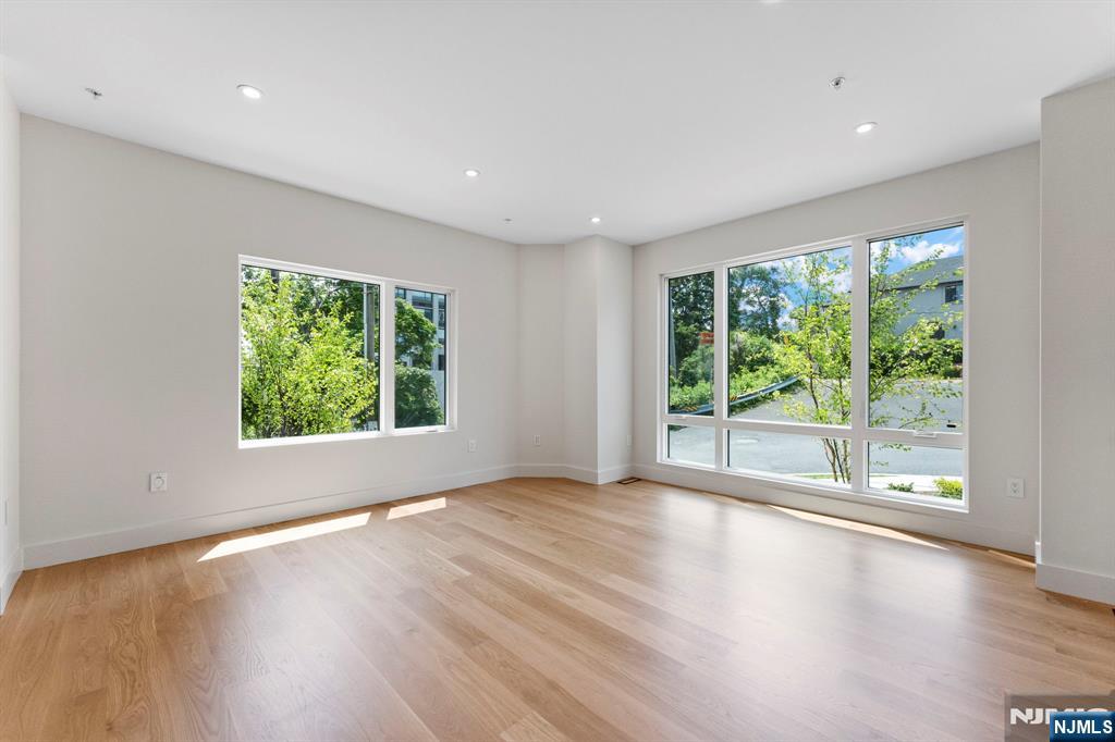 135 Old Palisade Road B