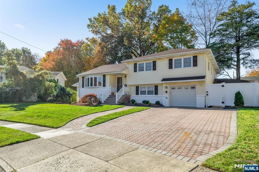 Photo of 30 Kershner Place, Fair Lawn, NJ 07410 (MLS # 25038232)
