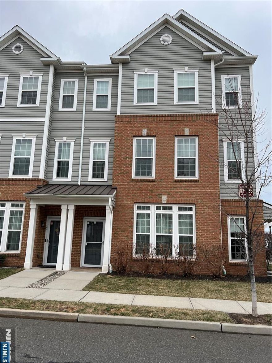 Beautifully maintained, 2 bedroom, 3 full bath townhouse, located in the desirable Liberty Square section of Wesmont, in the Borough of Wood Ridge. Freshly painted throughout. Stainless steel appliances, granite countertops, and in-unit washer and dryer. Main bedroom has a walk in closet with private bathroom. Includes central heating and air conditioning, one car garage, walking distanced to parks, Wesmont Train station and public transportation. CREDIT CHECK IS REQUIRED.