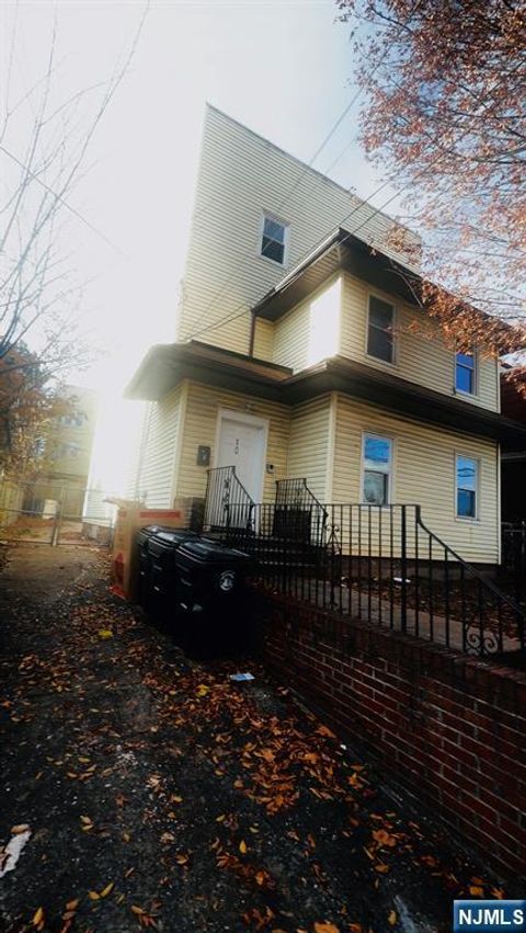 Photo of 10 Tillinghast Street, Newark, NJ 07108 (MLS # 25043127)