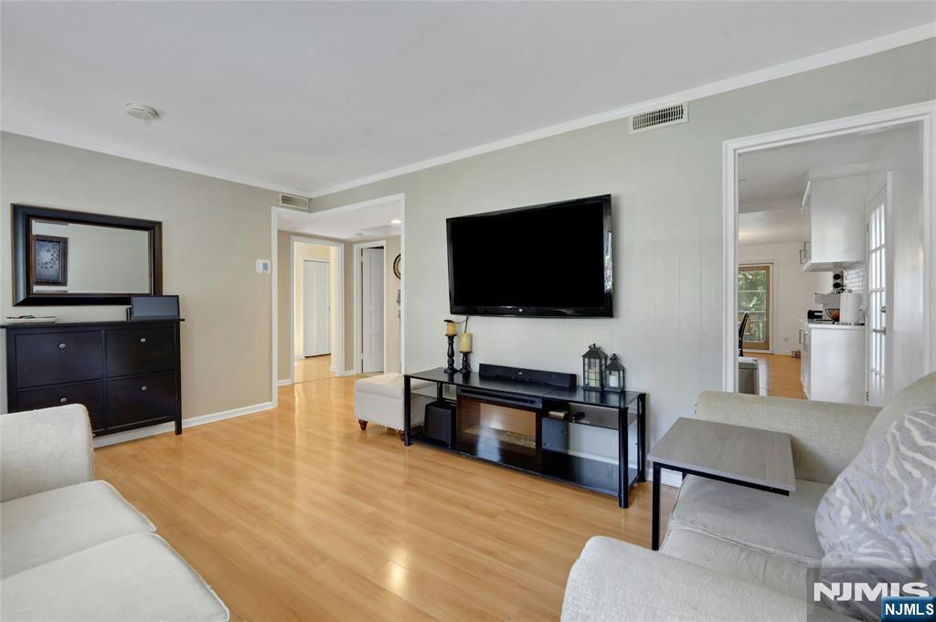30 John Place