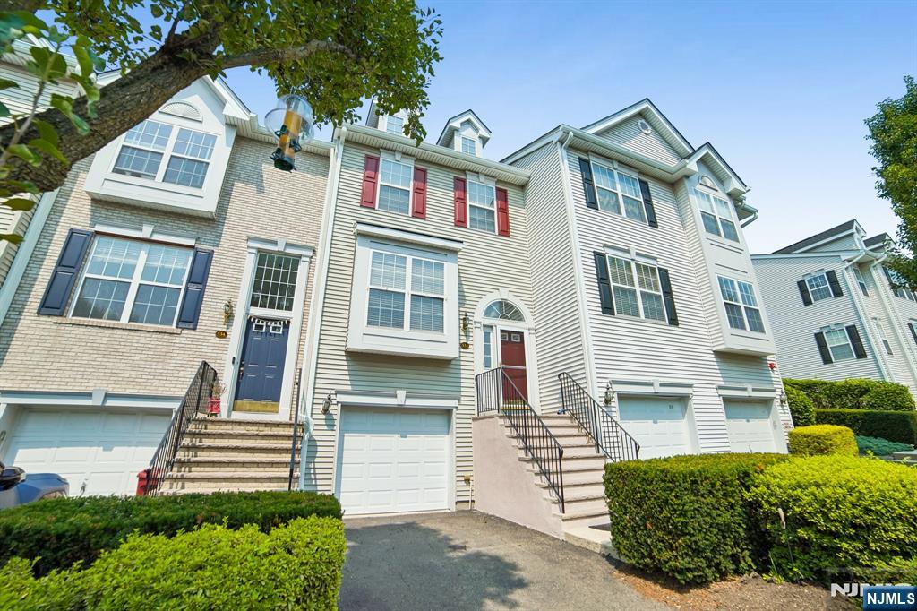 533 Coventry Drive