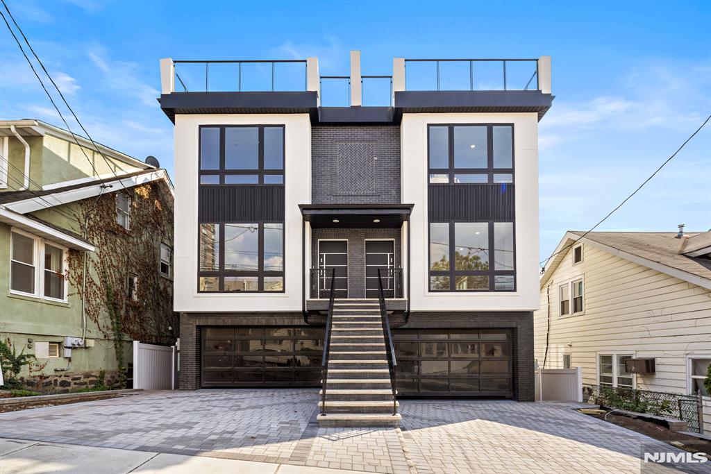 362 Lafayette Avenue A