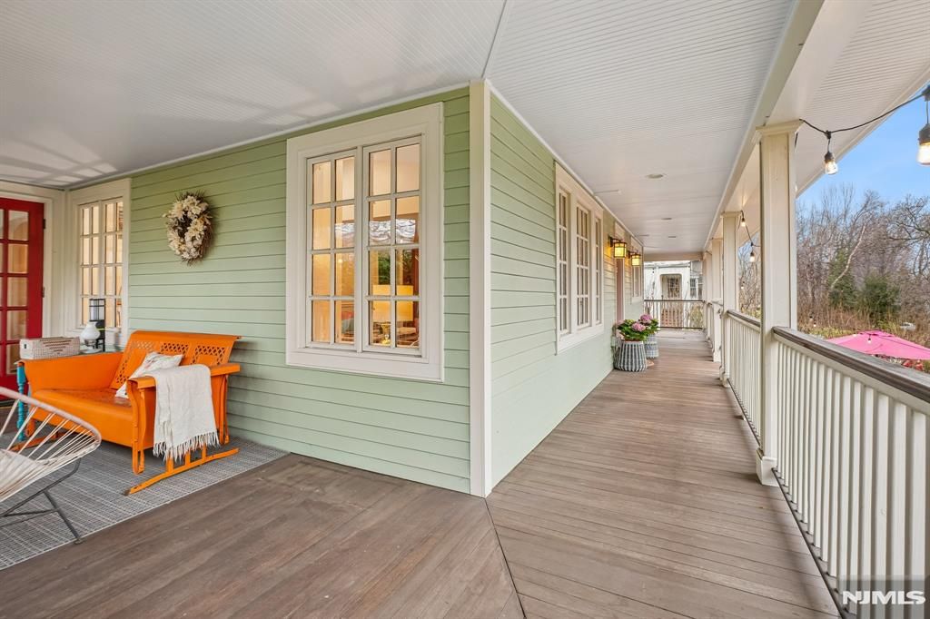 Photo of 391 Up Mountain Avenue, Montclair, NJ 07043 (MLS # 26008301)