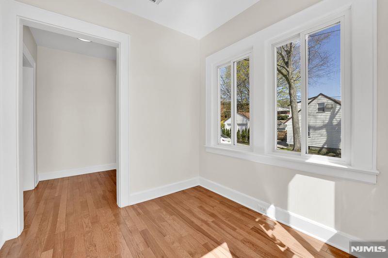 648 9th Street
