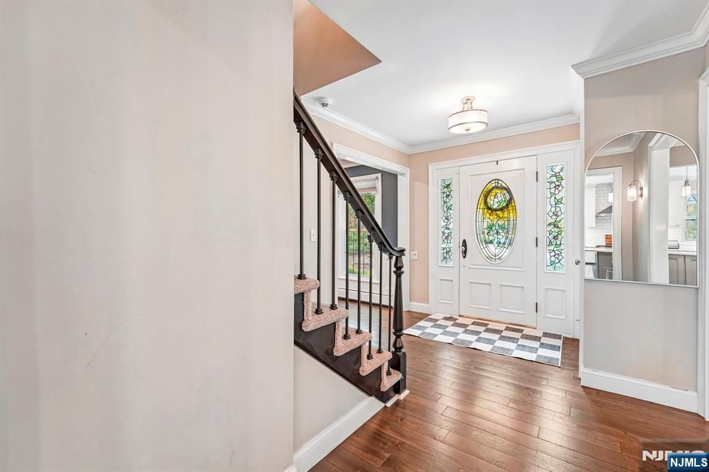 Photo of 52 Stonefence Road, Oakland, NJ 07436 (MLS # 26012509)