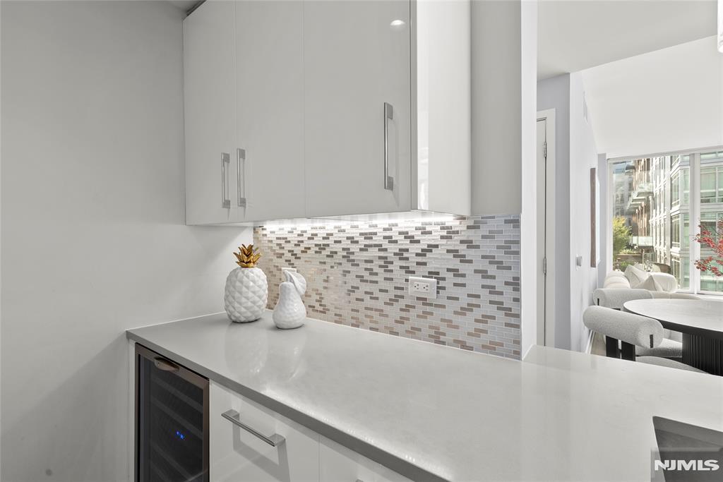 1200 Ave At Port Imperial 521