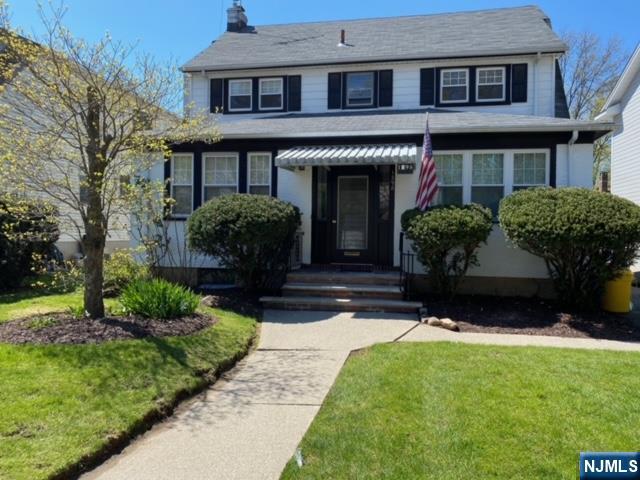 Rental Property at 1298 Hastings, Teaneck, New Jersey - Bedrooms: 4 
Bathrooms: 4 
Rooms: 8  - $4,800 MO.