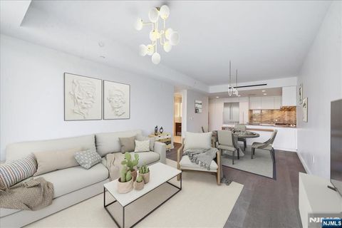 Photo of 320 Adolphus Avenue #612, Cliffside Park, NJ 07010 (MLS # 25026329)