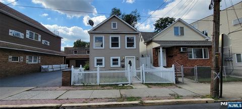 104 Wallington Avenue Wallington NJ 07057