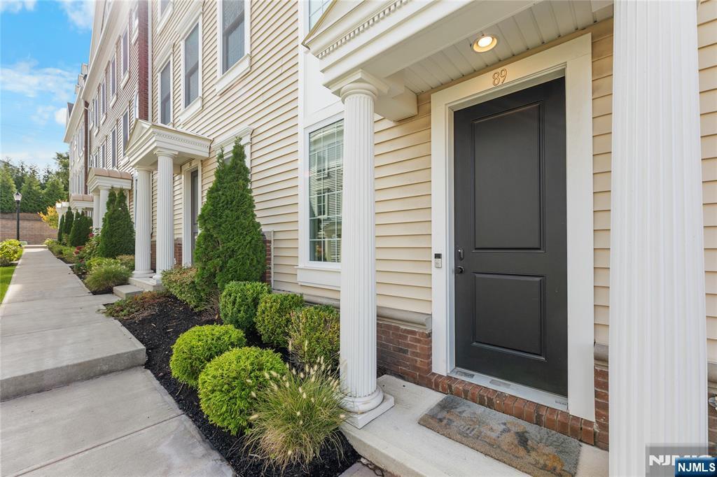 289 Bradley Drive