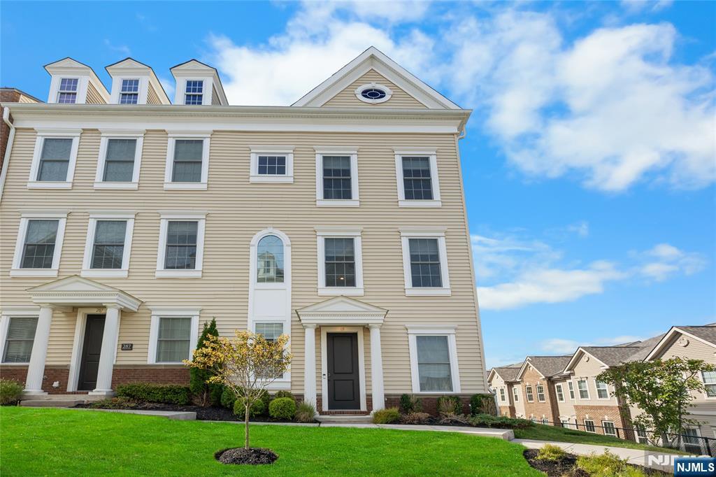 289 Bradley Drive