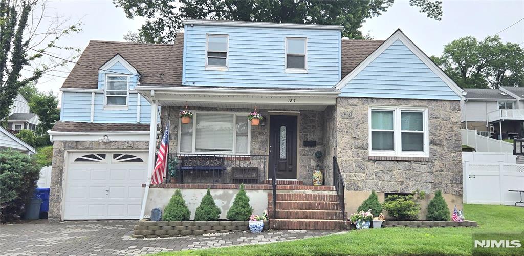Property for Sale at 187 Grant Avenue, Totowa, New Jersey - Bedrooms: 4 
Bathrooms: 2 
Rooms: 7  - $599,000