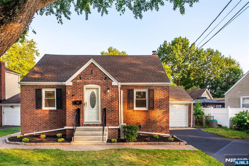 37 Revere Drive