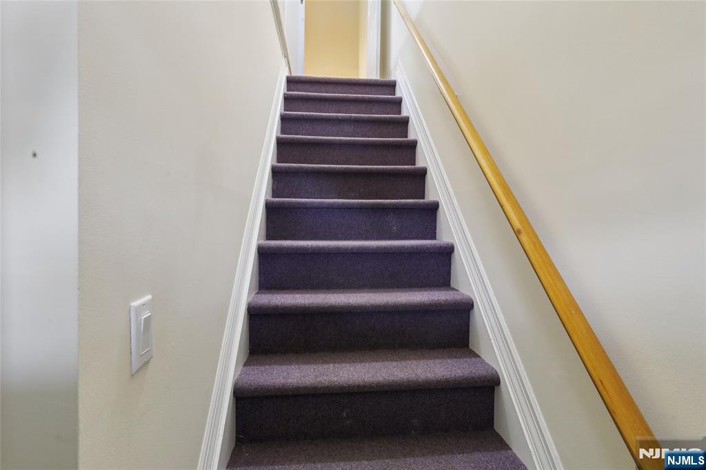 1-29 Virginia Drive 129B