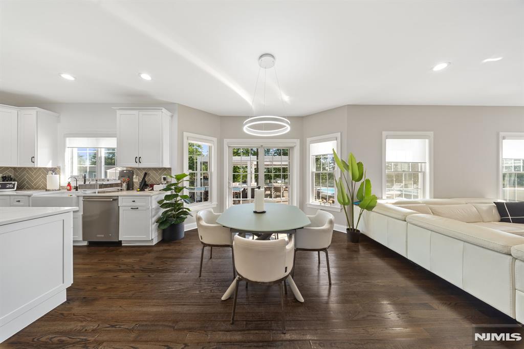 72 Colonial Woods Drive
