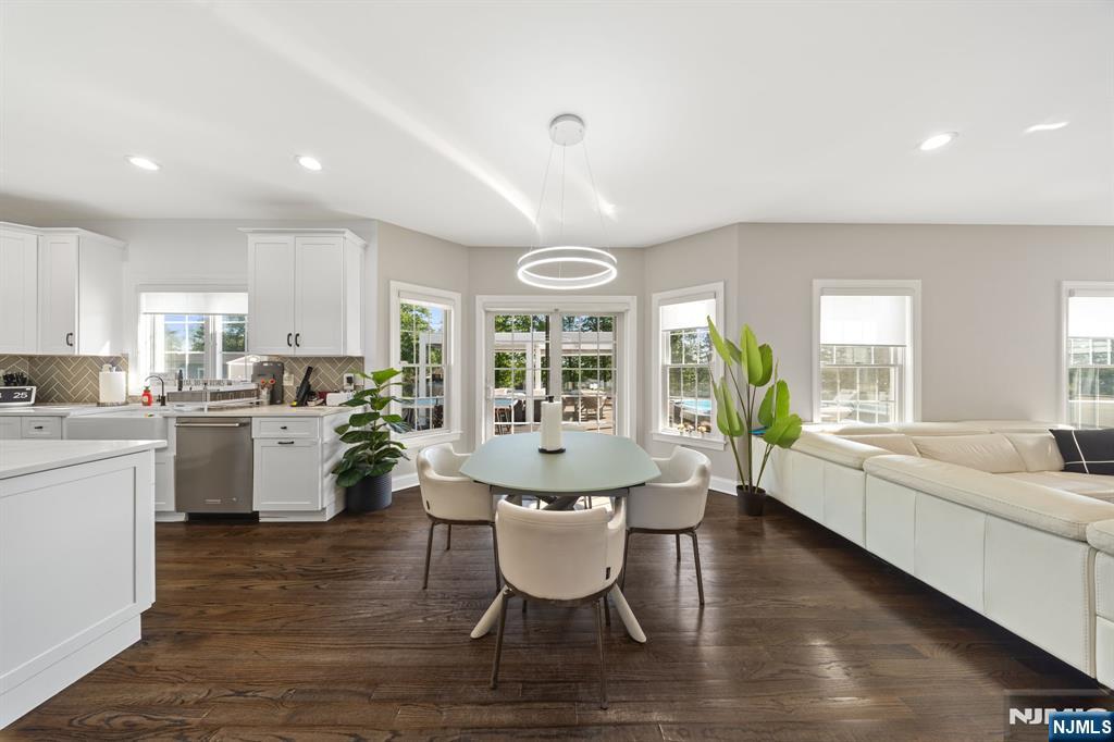 72 Colonial Woods Drive