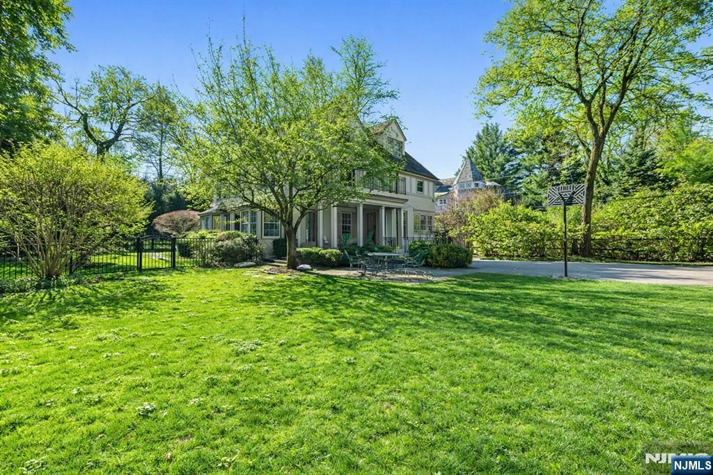 Photo of 116 Lydecker Street, Englewood, NJ 07631 (MLS # 25043089)