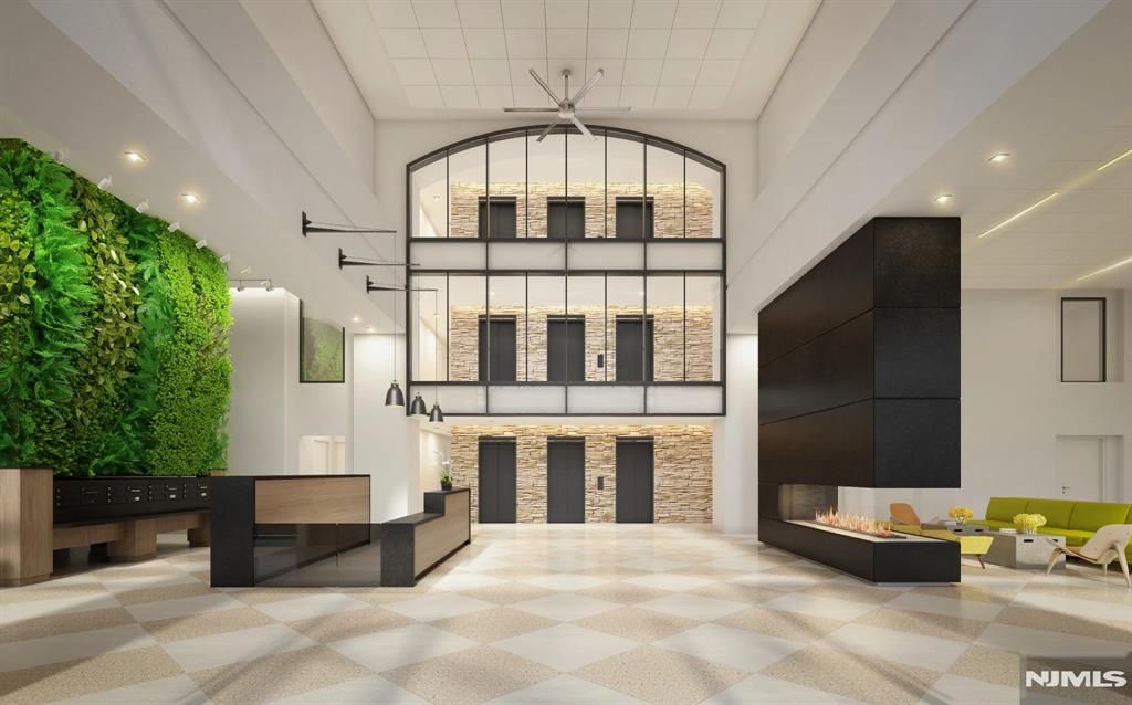 Photo of 250 Gorge Road #18K, Cliffside Park, NJ 07010 (MLS # 25034310)