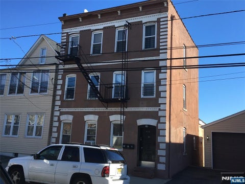 Photo of 214 Farnham AVE #1, Lodi, NJ 07644 (MLS # 26034386)