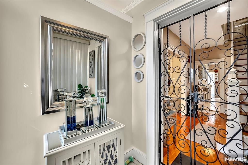 Photo of 710 Hillside Avenue, Cliffside Park, NJ 07010 (MLS # 25036148)